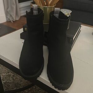 Universal Thread Ankle Boots 8.5 Black
